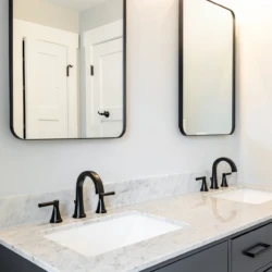 Vanity, DC
